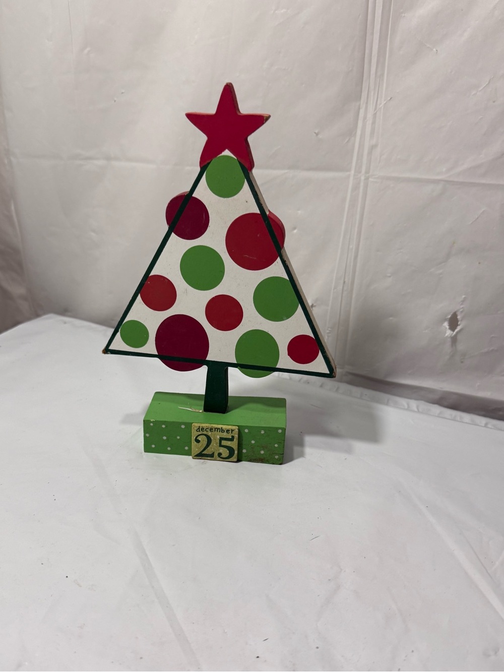 wooden tabletop Christmas tree polka dot pattern decoration